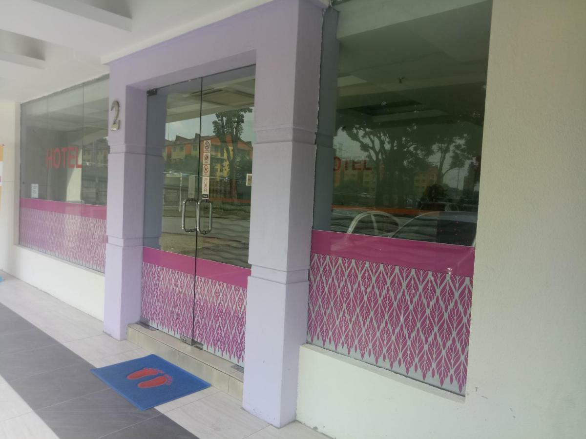 Hotel Sri Sutra Sunway Mentari Petaling Jaya Esterno foto