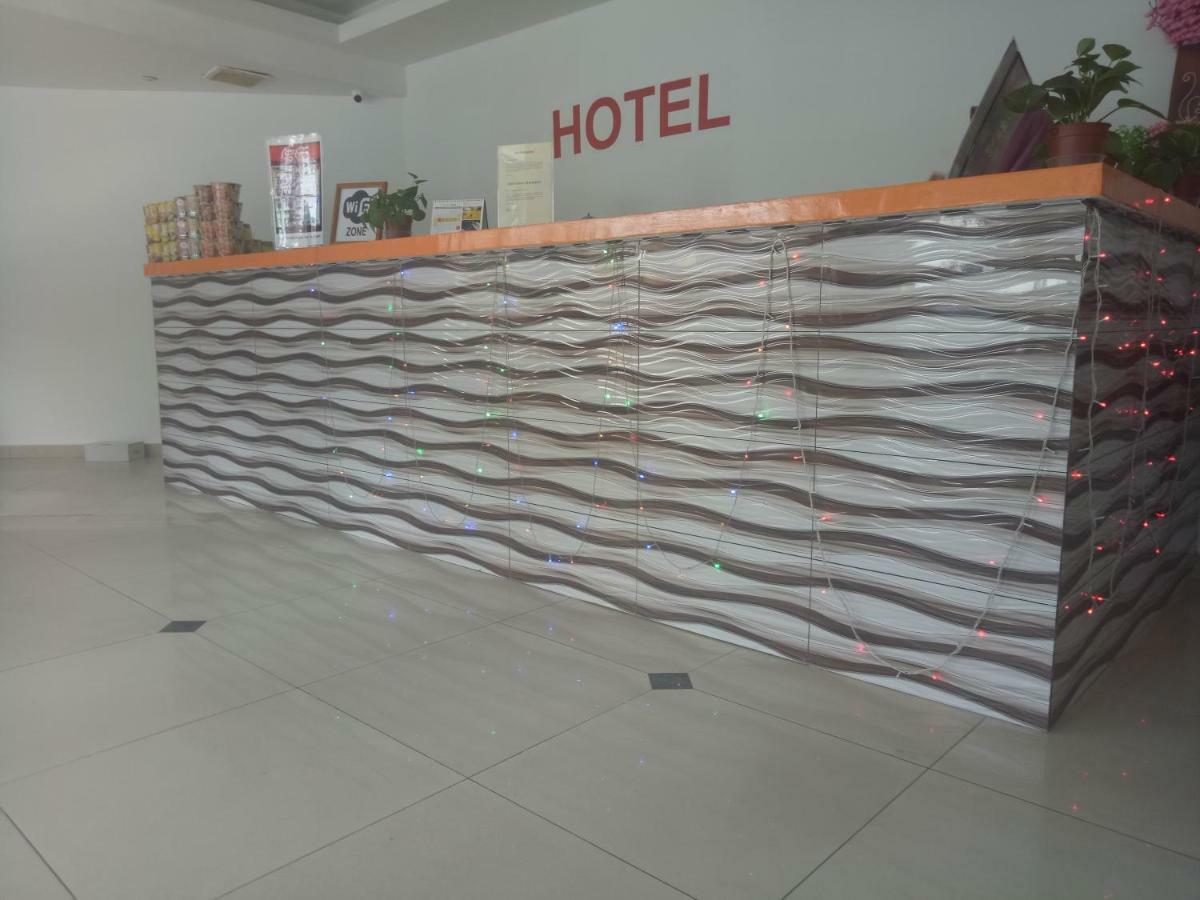 Hotel Sri Sutra Sunway Mentari Petaling Jaya Esterno foto