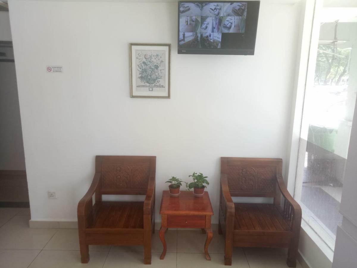 Hotel Sri Sutra Sunway Mentari Petaling Jaya Esterno foto
