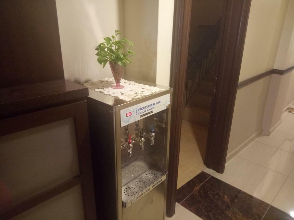 Hotel Sri Sutra Sunway Mentari Petaling Jaya Esterno foto